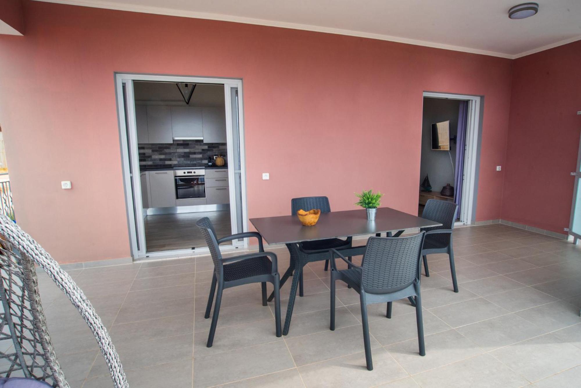 Nirvana Homes Vlachata Екстериор снимка