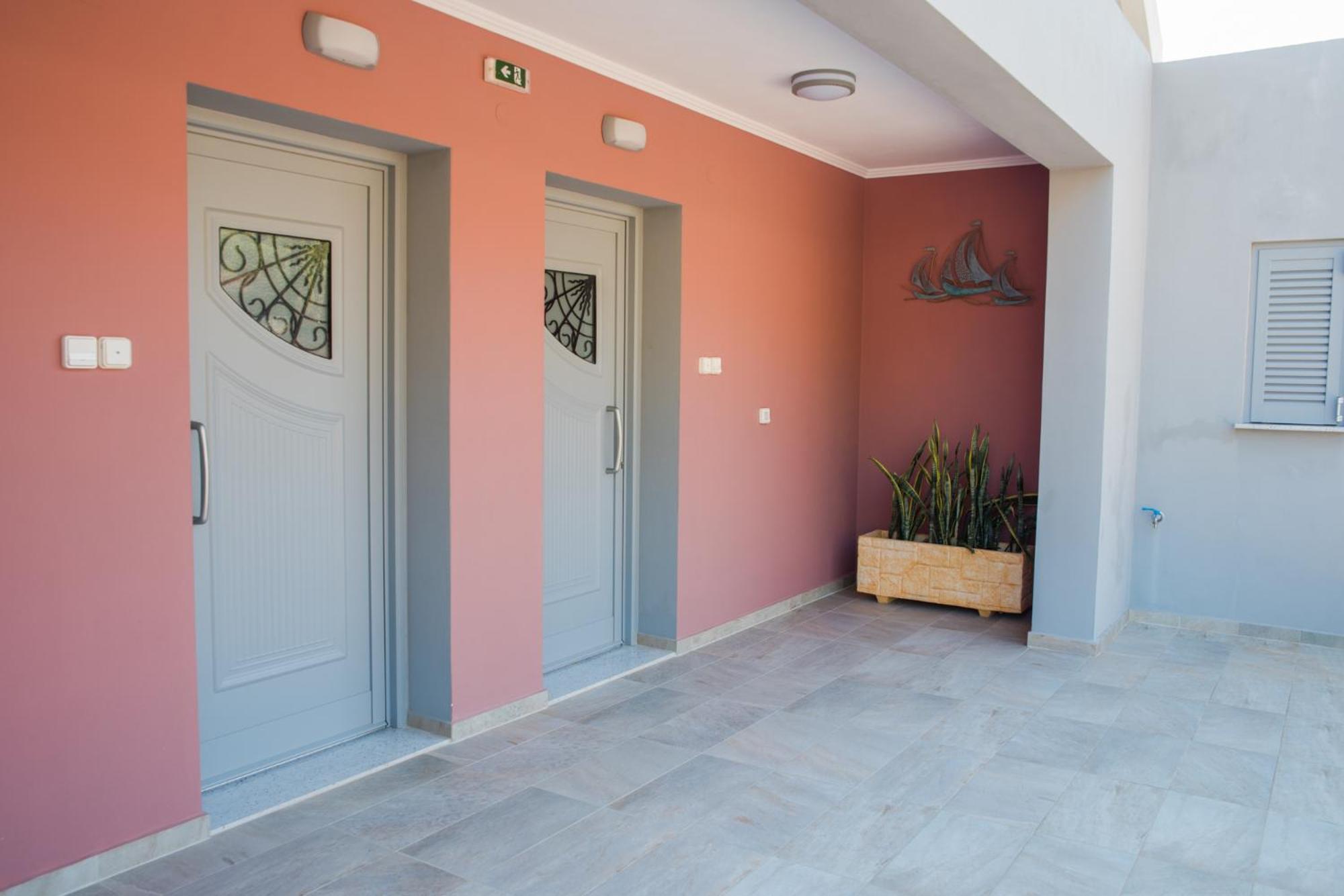 Nirvana Homes Vlachata Екстериор снимка